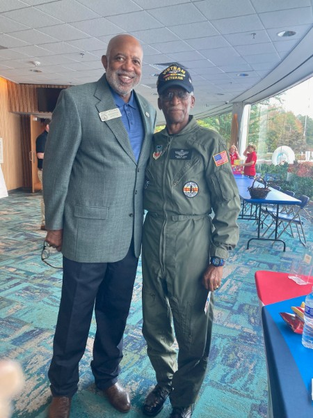 Dewey McClain and veteran at Gwinnett Veterans Day celebration